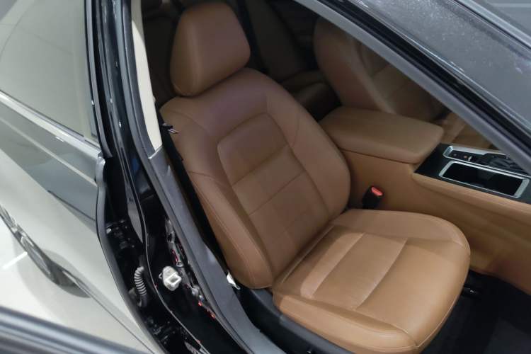 Used Nissan Teana 2022 2.0L XL-TLS Enjoyment Edition