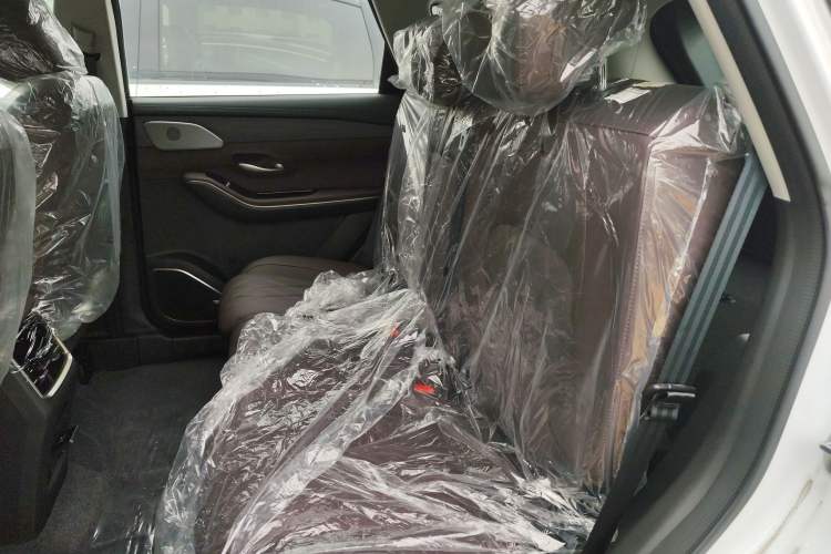 Used JETOUR X90 PRO 2024 1.6T DCT Luxury Edition 5 Seats
