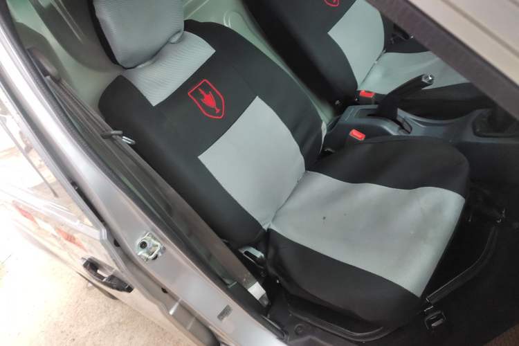 Used Jinbei Hiace X30 2020 1.5L Van Super-Enjoyment Model China VI Standard SWC15M
