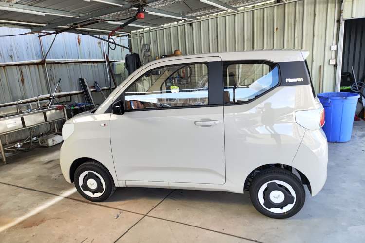 Used Wuling Hongguang MINIEV 2024 3rd Generation 215km Youth Edition