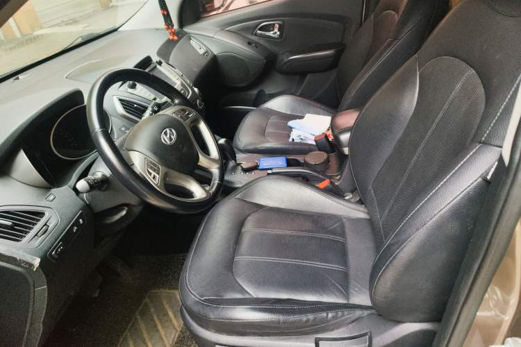 Used Hyundai ix35 2015 2.0L Automatic 2WD Smart Type China IV
