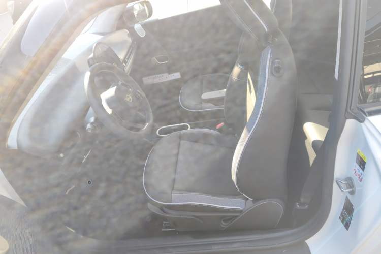 Used MINI Electric MINI COOPER 2024 456km COOPER E Classic Edition