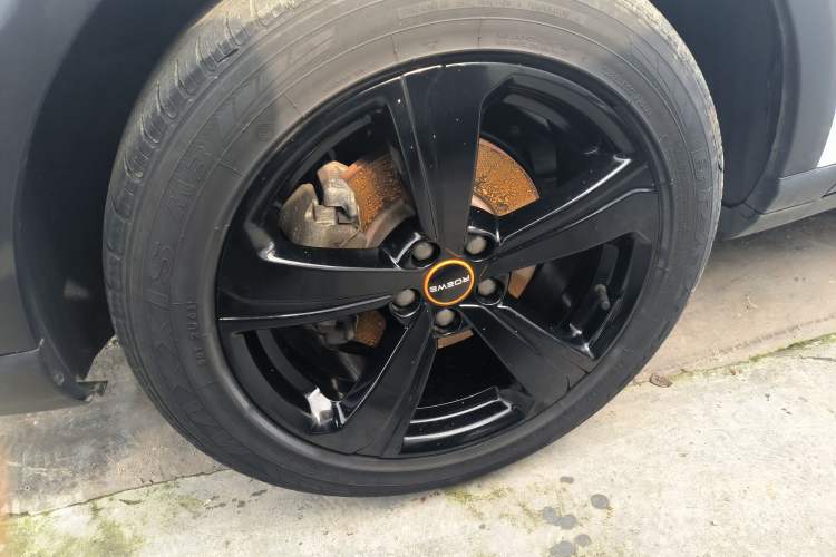 Used Roewe RX3 2021 PRO 1.6L Manual Flagship Model
