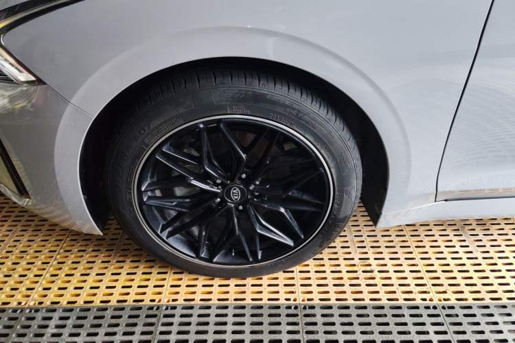 Used Kia K5 2021 270T CVVD Refreshed Edition