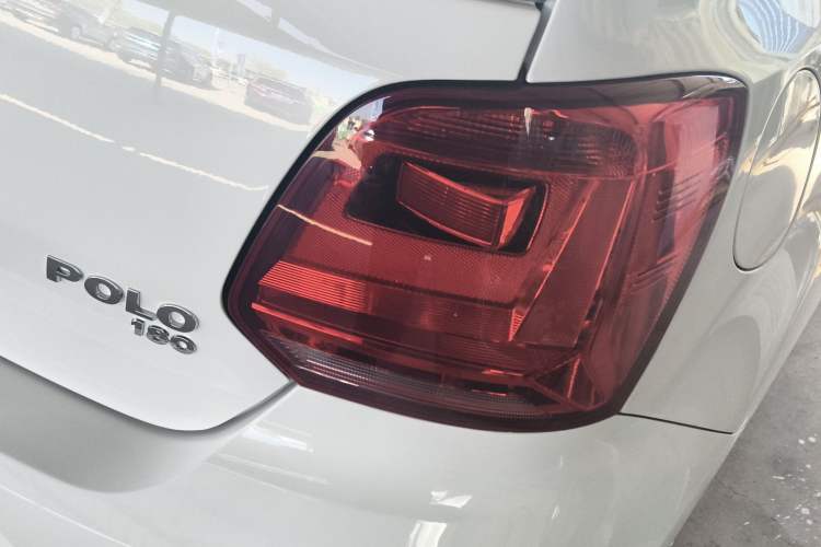 Used Volkswagen Polo 2018 1.5L Automatic Enjoyment Model Exterior 3