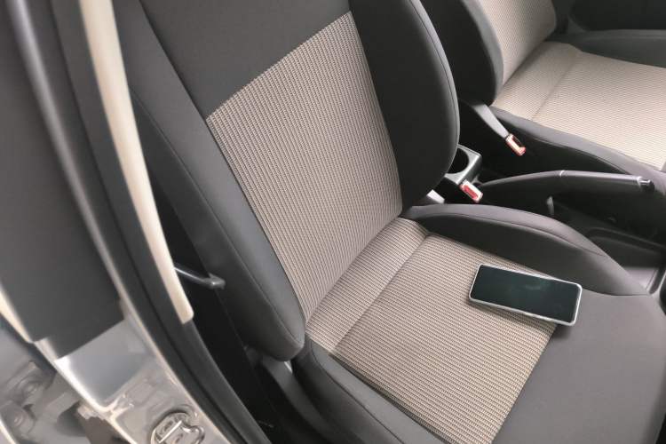 Used Volkswagen Polo 2014 1.4L Manual Fashion Edition Right Front Seat