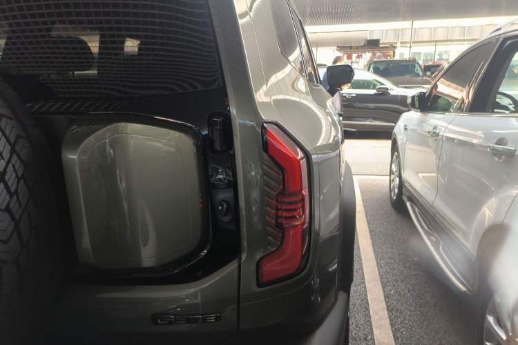 Used Deepal G318 2024 Four-Wheel-Drive Air Suspension Model