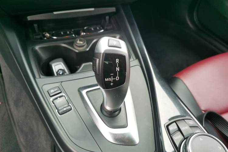 Used BMW 1 Series 2013 Revised 116i Urban Edition Gear Lever