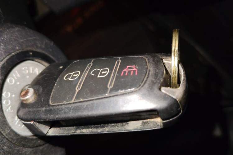 Used Haval H5 Classic 2013 Zhizun Edition 2.0L Manual Two-Wheel Drive Entry-Level Model