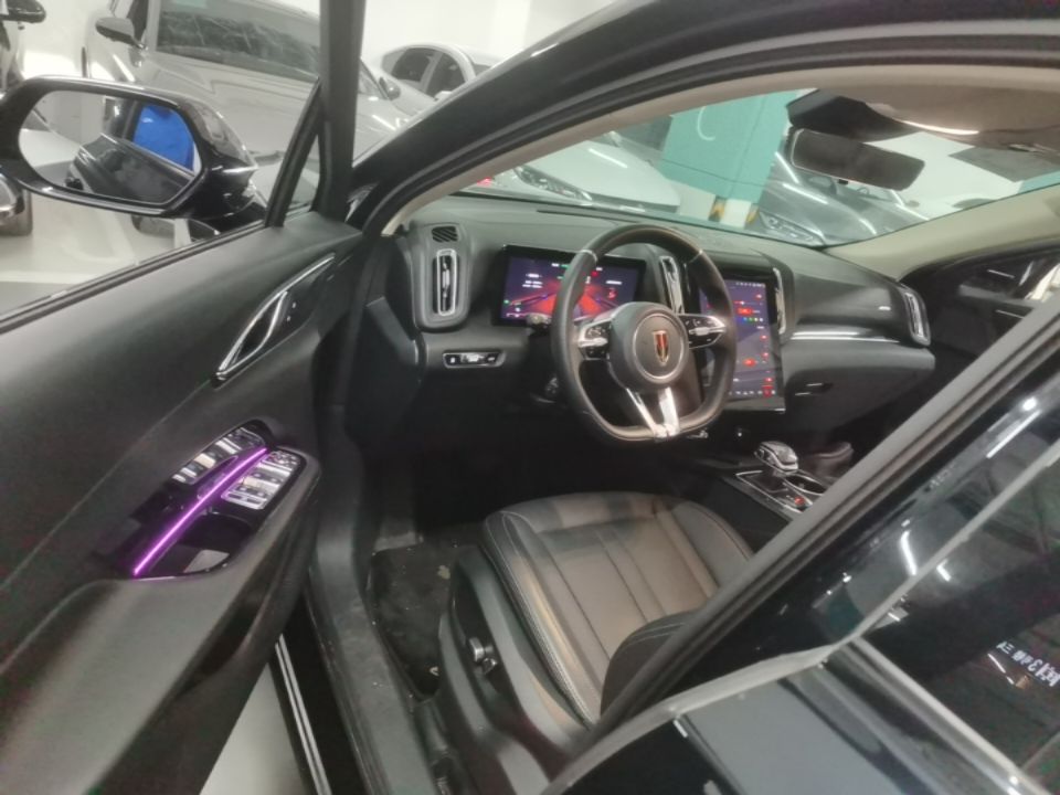 Hongqi HS3 PHEV 2024 PHEV 115km Jingwei Edition — снимка 18