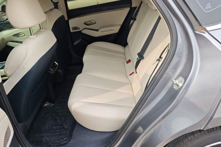 Used BYD Qin L 2024 DM-i 80KM Beyond Model Left Rear Seat