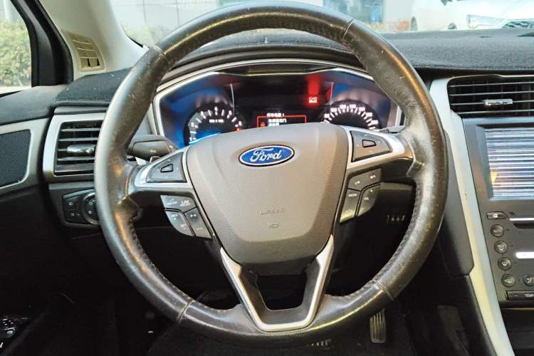 Used Ford Mondeo 2013 2.0L GTDi 200 Fashion Edition