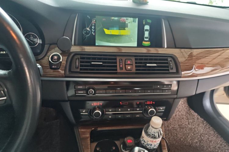 Used BMW 5 Series 2013 525Li Leading Model
