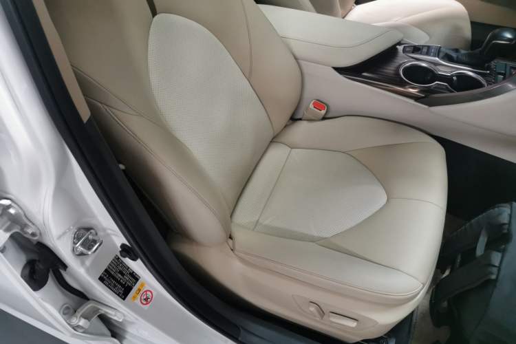 Used Toyota Camry 2018 2.5G Luxury Edition