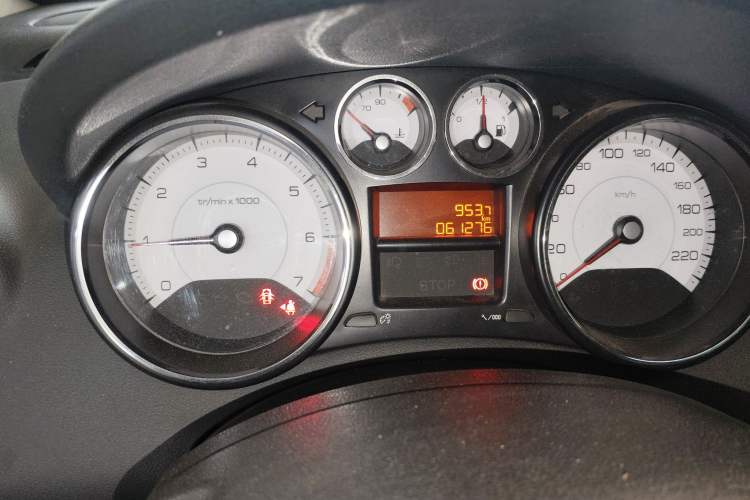 Used Peugeot 408 2013 2.0L Manual Comfort Edition Odometer Close Up