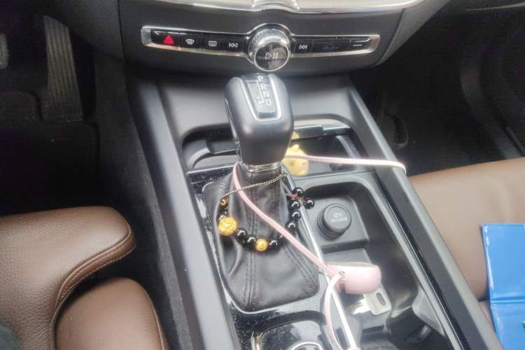 Used Volvo XC60 2020 T5 4x4 Smart Luxury Edition