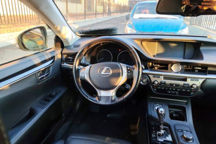 Used Lexus ES 2013 250 Elite Edition