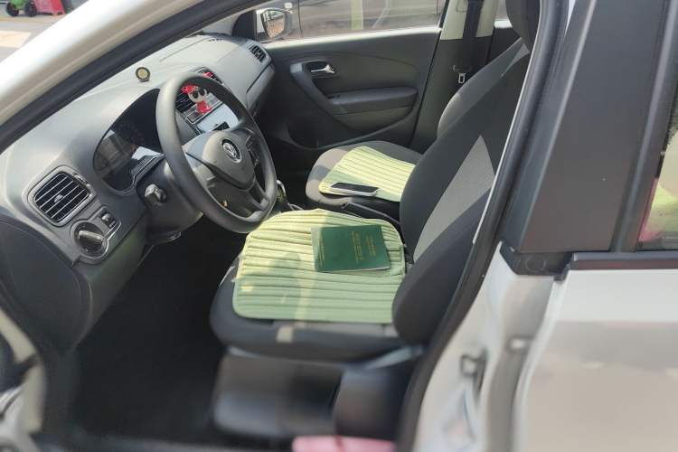 Used Volkswagen Polo 2016 1.4L Automatic Trendy Model
