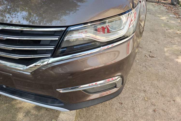 Used Roewe RX5 2016 20T Two-Wheel Drive Automatic Internet Smart Edition