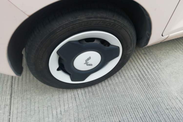 Used Wuling Hongguang MINIEV 2021 Macaron Premium Model – Lithium Iron Phosphate