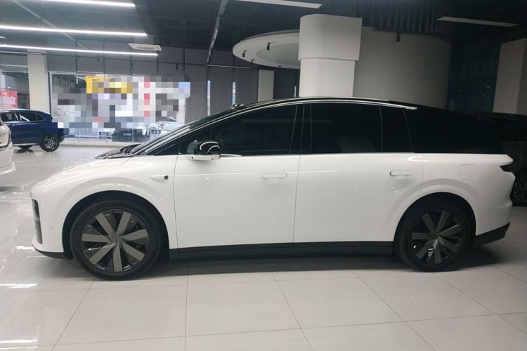 Used Li Auto i8 2025 Model Standard Version