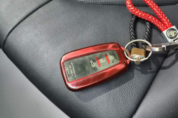 Used Toyota Camry 2023 2.0G Luxury Edition Vehicle Key