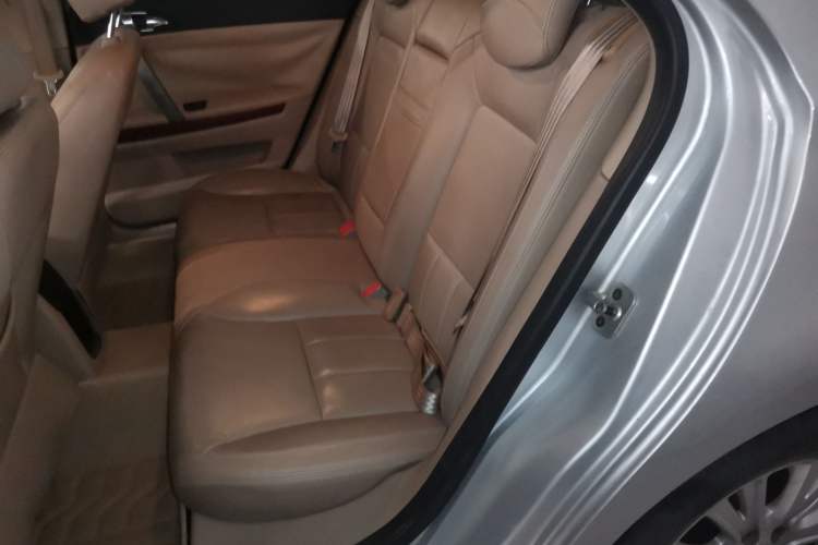 Used Roewe 550 2012 550 1.8L Automatic Value Edition
