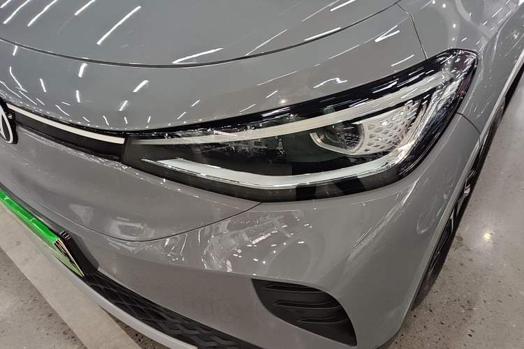 Used Volkswagen ID.4 CROZZ 2025 Pure Edition Left Front Headlight