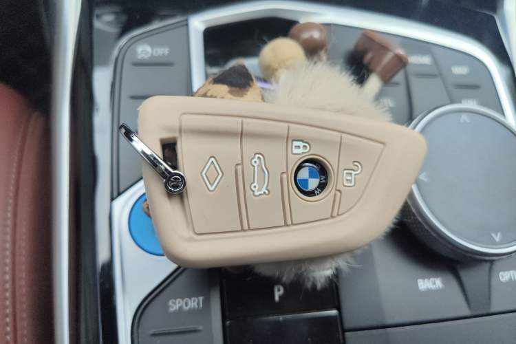 Used BMW i3 2024 eDrive 35 L
