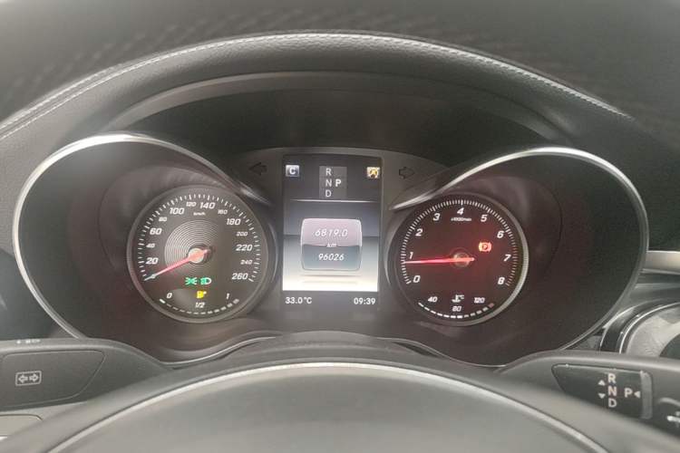 Used Mercedes-Benz C-Class 2018 C 180 L Fashion Edition Sport Version