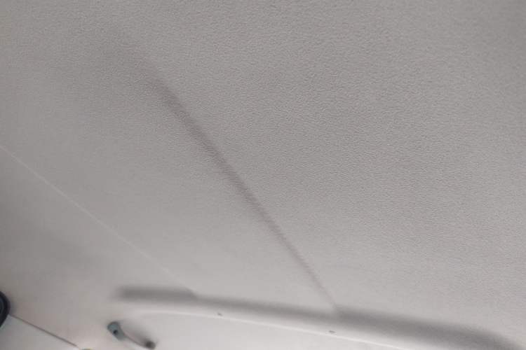 Used Suzuki Jimny 2010 1.3 MT Fashion Limited Edition Headliner