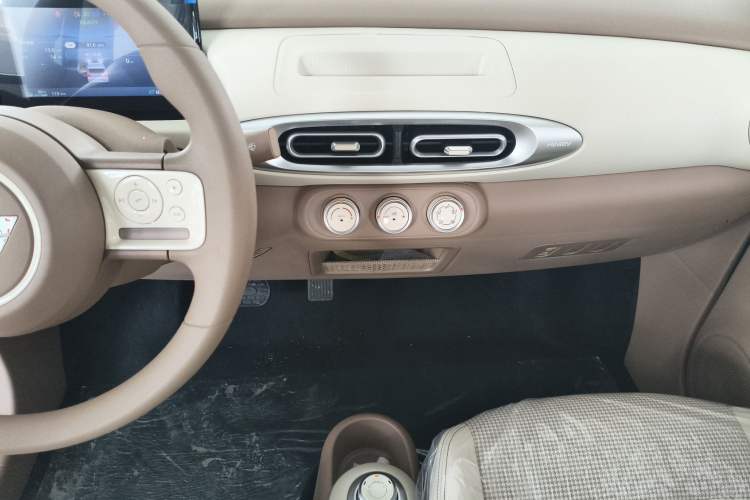 Used Wuling Hongguang MINIEV 2025 Four-Door Version Premium Edition