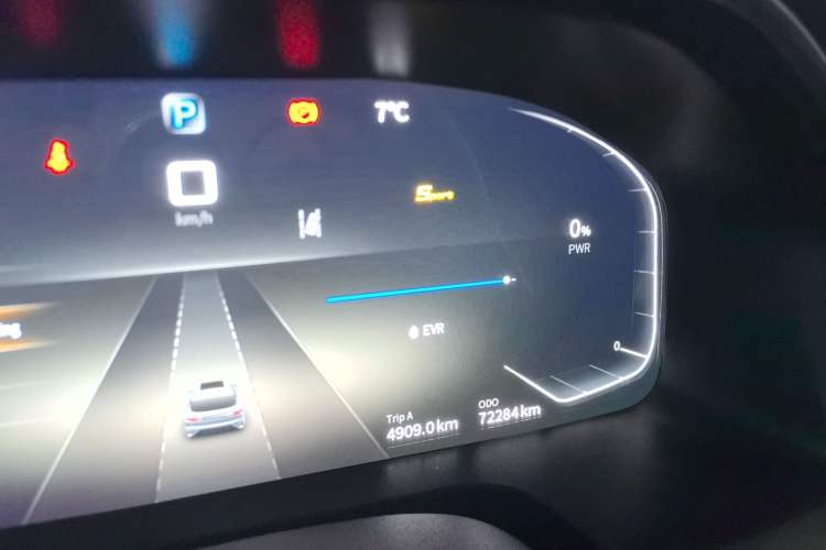 Used SERES SF5 2021 Four-Wheel Drive Freedom Expedition Edition