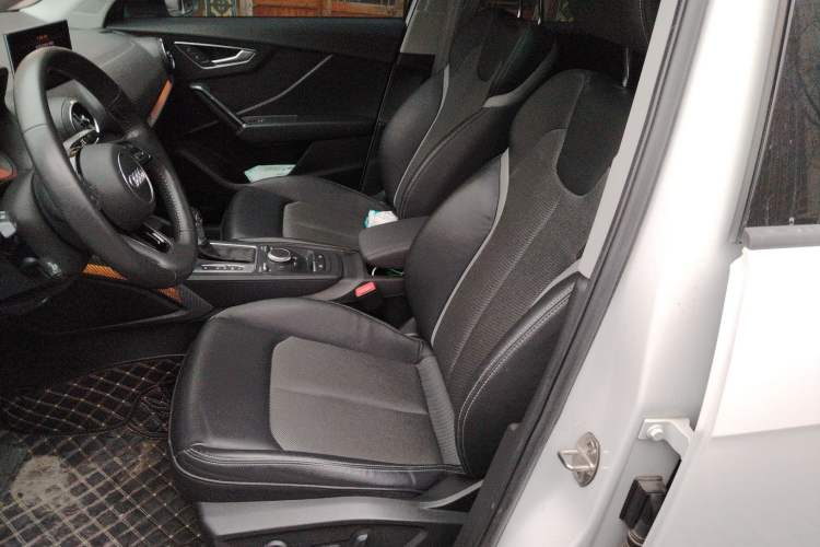 Used Audi Q2L 2020 35 TFSI Fashion Dynamic Model