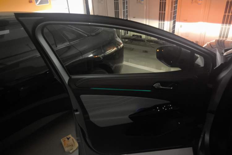 Used Volkswagen ID.4 X 2021 Pro Smart Long-Range Edition