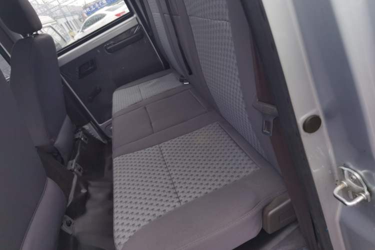 Used Wuling Rongguang New Truck 2023 1.5L Double-Cab Extended-Size Standard Version LAR