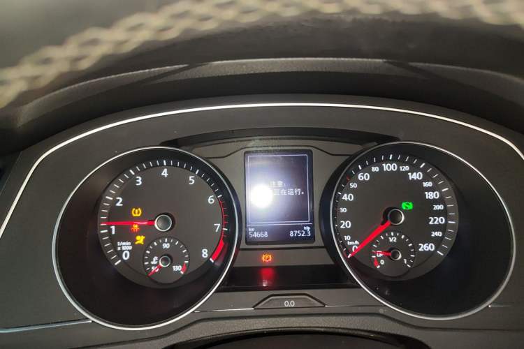 Used Volkswagen Magotan 2020 280TSI DSG Comfort Edition Instrument Cluster