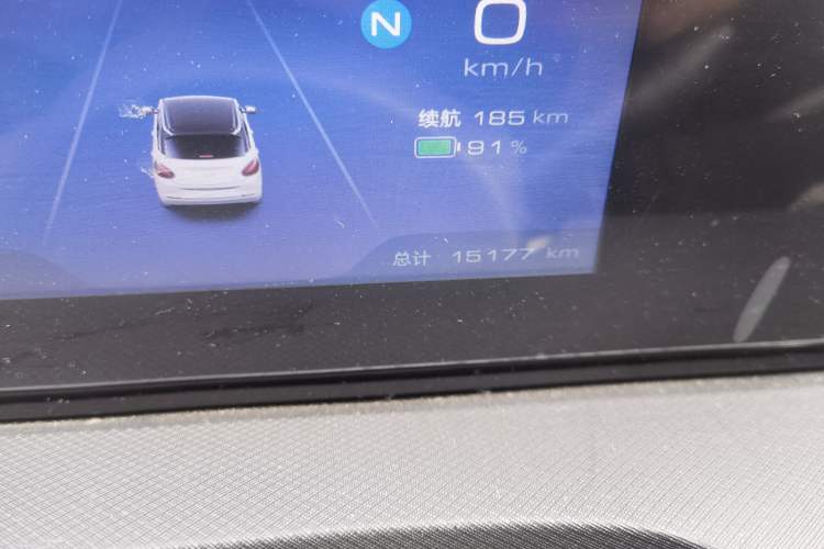 Used Wuling Bingo 2023 203km Light Edition Odometer Close Up