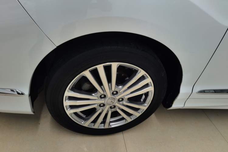 Used Honda Elysion 2016 2.4L Supreme Edition