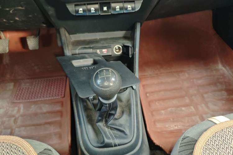 Used Kia Pegas 2017 1.4L Manual Fashion Edition Smart Gear Lever