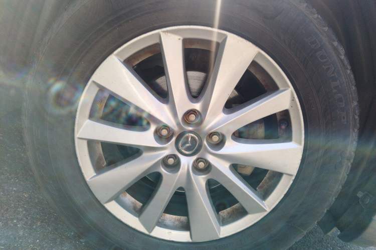 Used Mazda CX-5 2014 2.0L Automatic Two-Wheel Drive Urban Version Right Front Wheel Hub