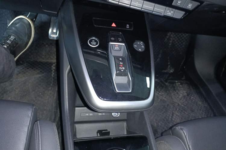 Used Audi Q4 e-tron 2022 40 e-tron Adventure Edition