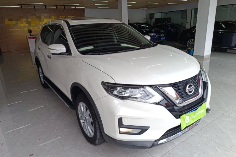 Used Nissan X-Trail 2023 Classic 2.0L Two-Wheel Drive Smart Connect Premium Edition