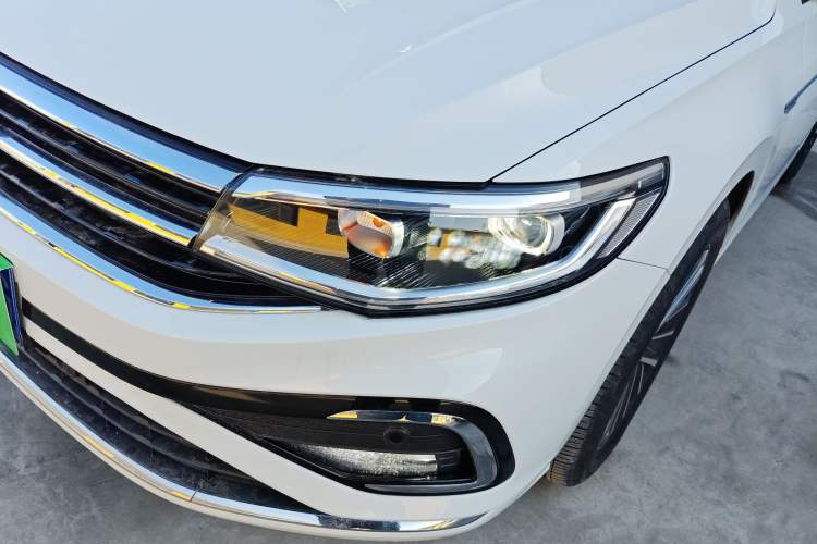 Used Volkswagen Bora 2023 300TSI DSG Prestige Edition