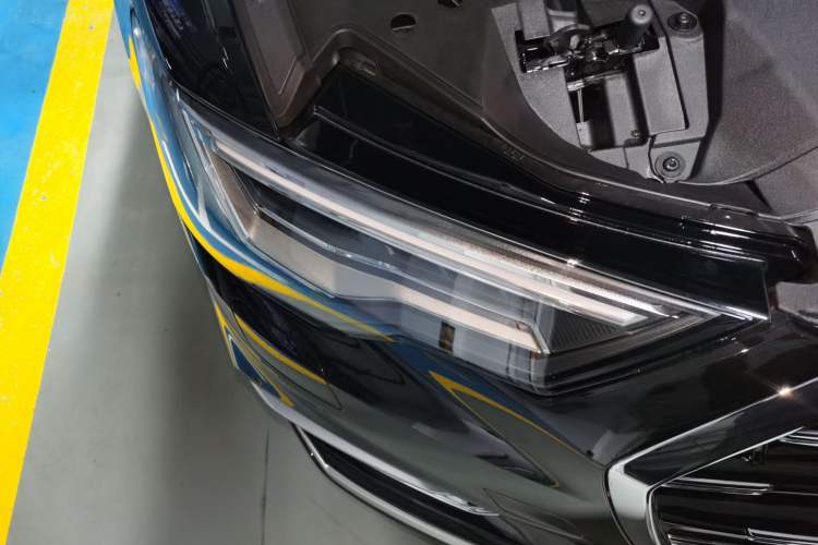 Used Audi A6L 2024 45 TFSI Prestige Dynamic Edition Right Front Headlight