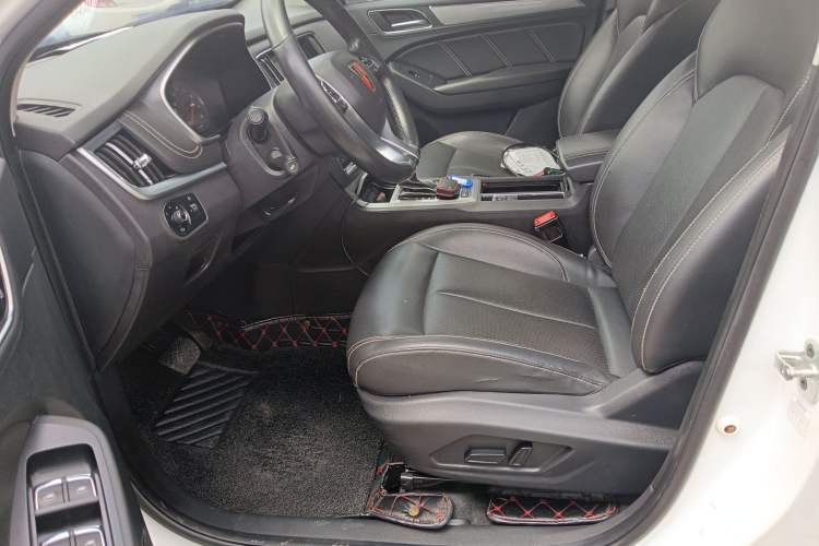 Used Roewe RX5 2019 20T Two-Wheel Drive Automatic 4G Connected Platinum Edition Left Front Seat