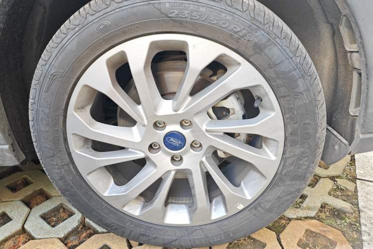 Used Ford Equator 2021 EcoBoost 225 Platinum Edition 6-seater
