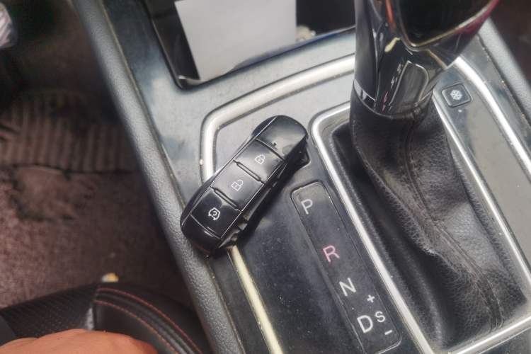 Used Dongfeng Fengon 580 2021 Revised ☆ Star Edition 1.5T Automatic Luxury Version