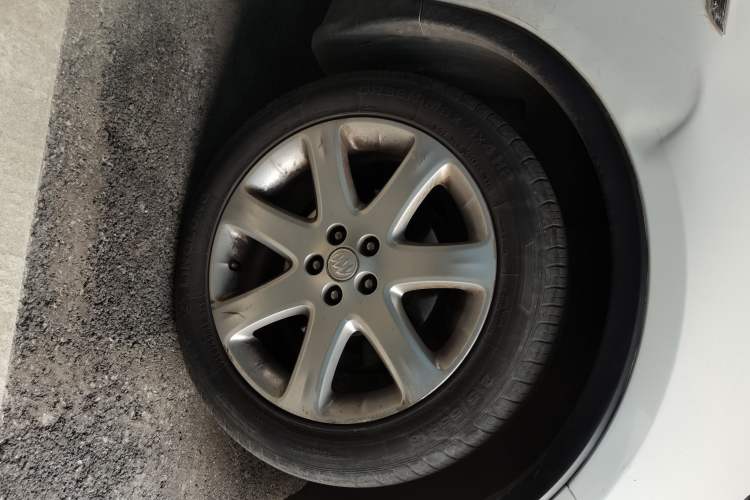 Used Buick Encore 2015 1.4T Automatic Two-Wheel Drive Urban Elite Version