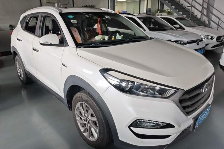 Used Hyundai Tucson 2015 1.6T Dual-Clutch Two-Wheel-Drive Smart Model